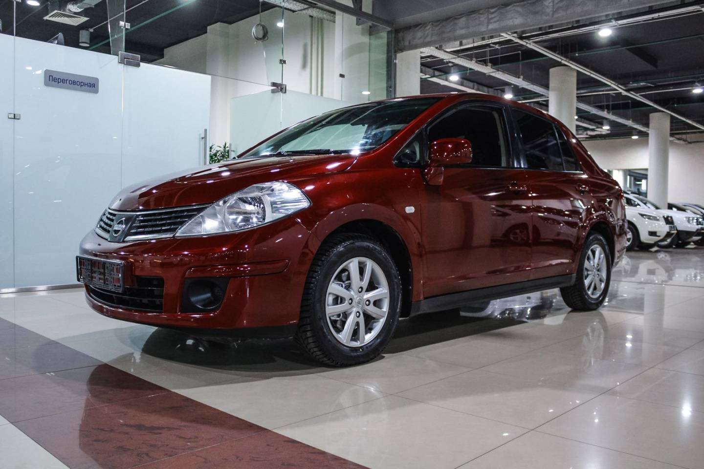 Купить Tiida с пробегом