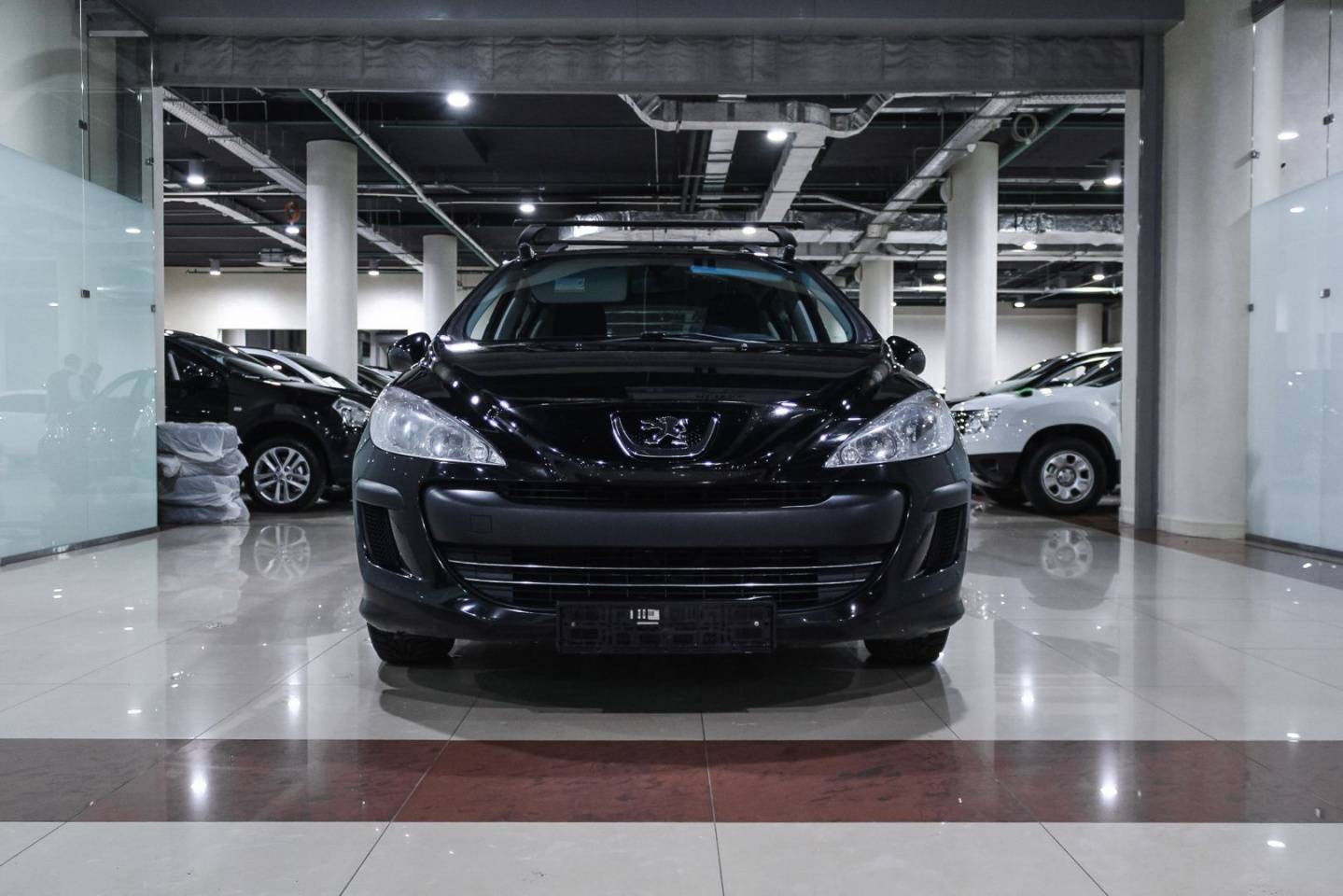 Купить 308 с пробегом